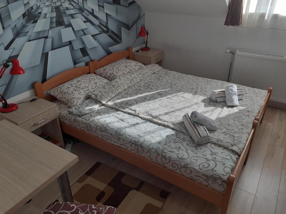 Nadja Apartment Нови Сад Екстериор снимка