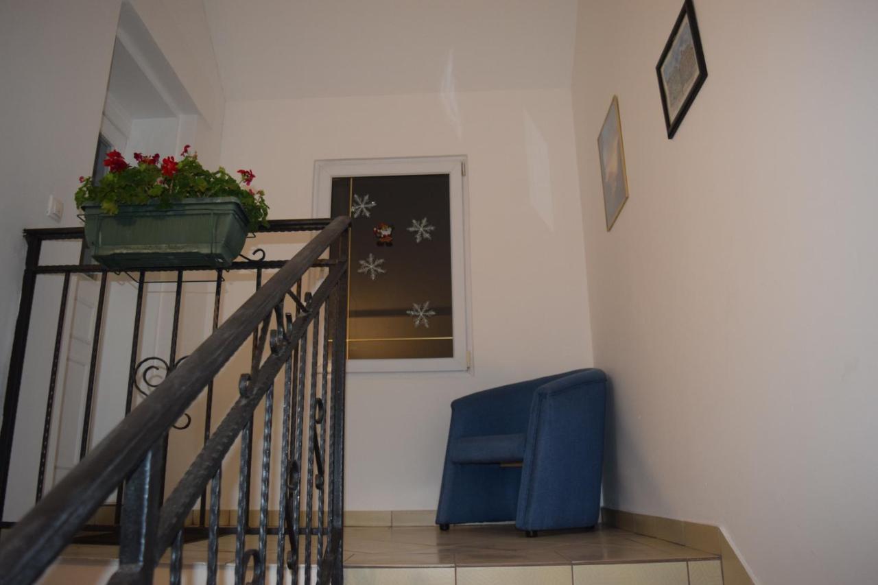 Nadja Apartment Нови Сад Екстериор снимка