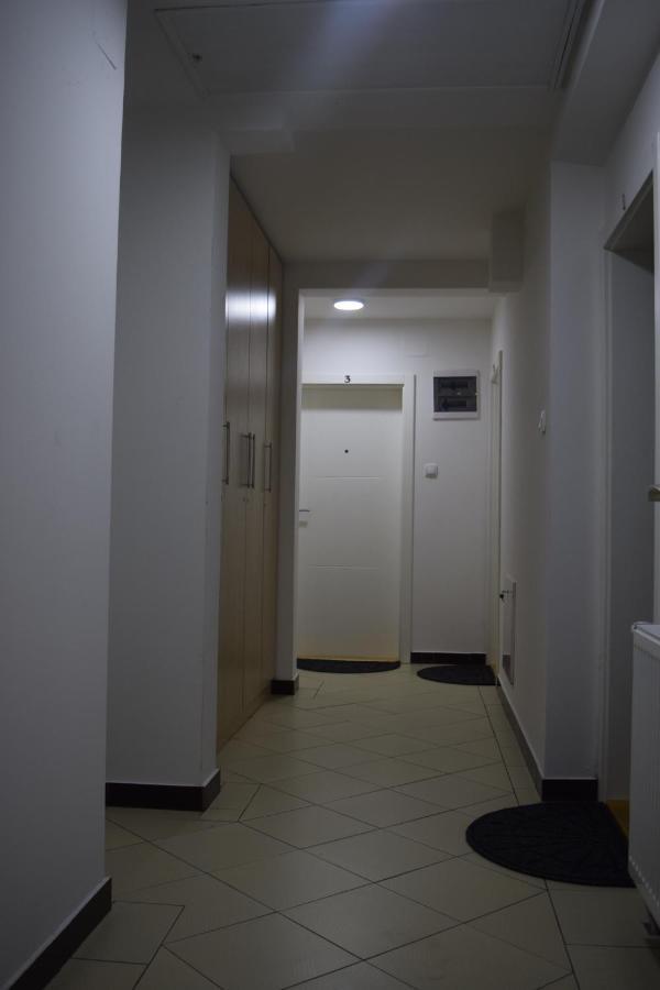 Nadja Apartment Нови Сад Екстериор снимка