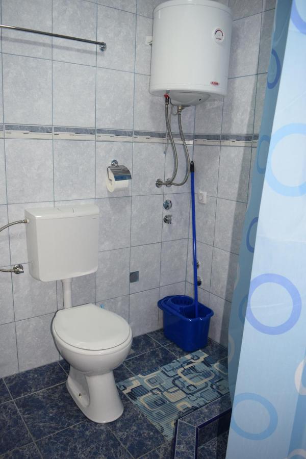 Nadja Apartment Нови Сад Екстериор снимка