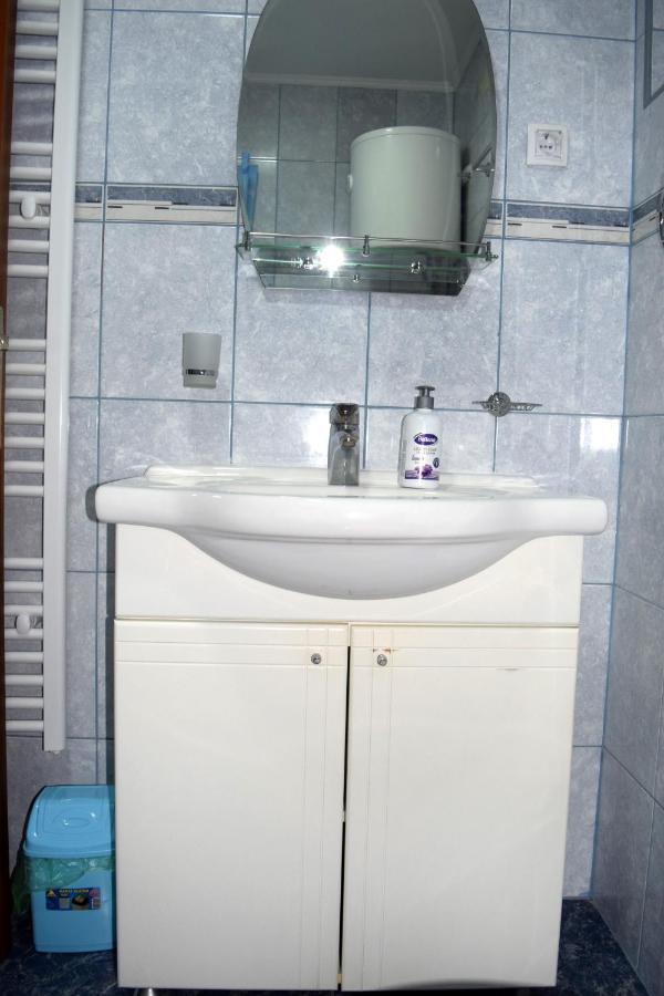 Nadja Apartment Нови Сад Екстериор снимка