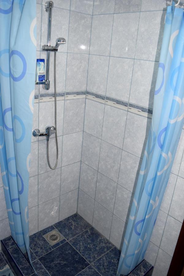 Nadja Apartment Нови Сад Екстериор снимка