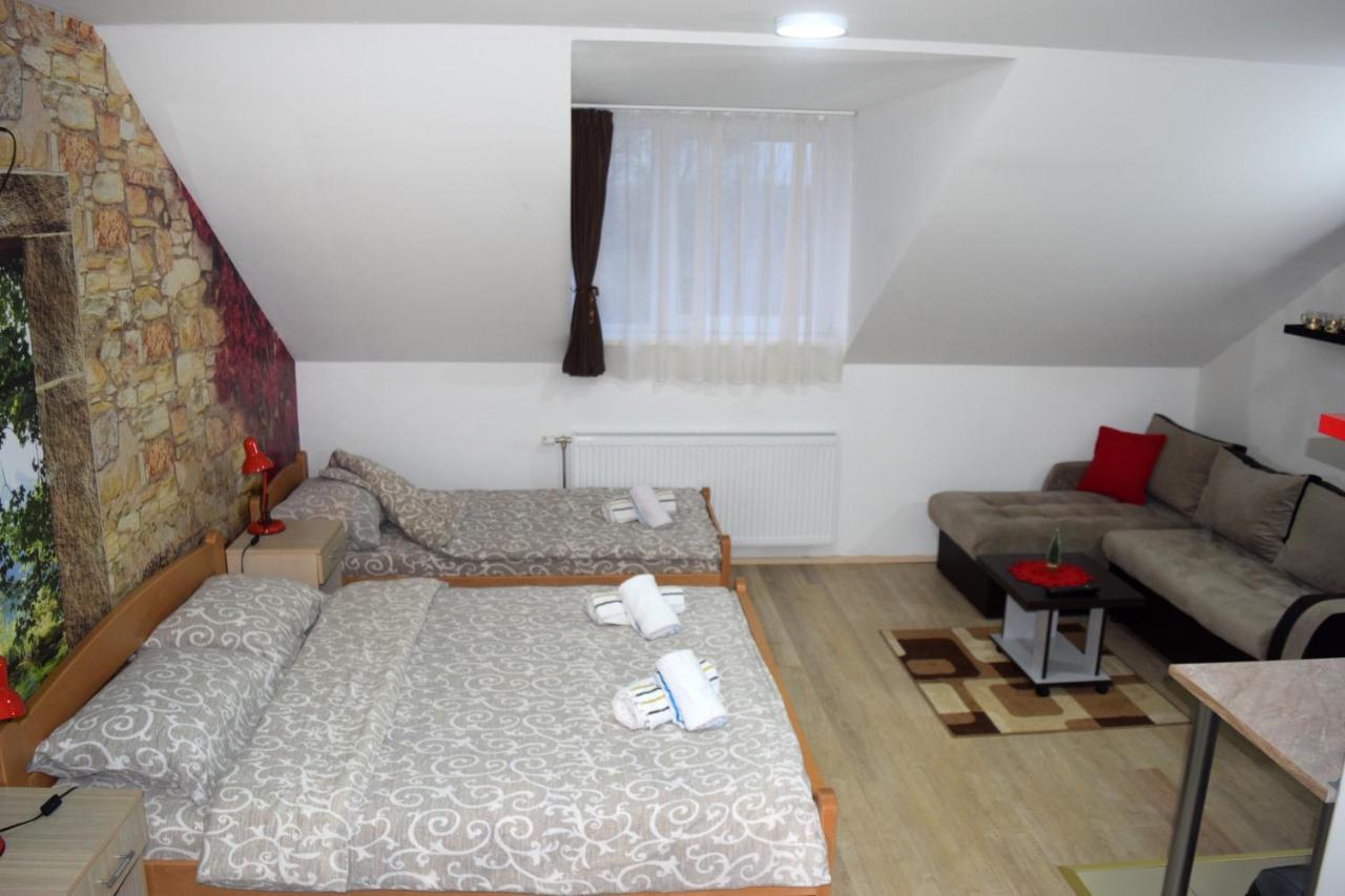 Nadja Apartment Нови Сад Екстериор снимка